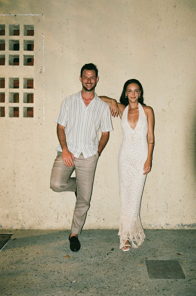 bride and groom celebrating at los cabos