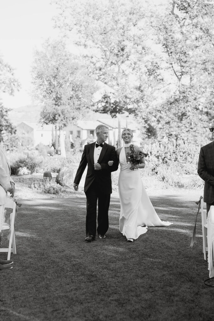 dad walking bride down the aisle
