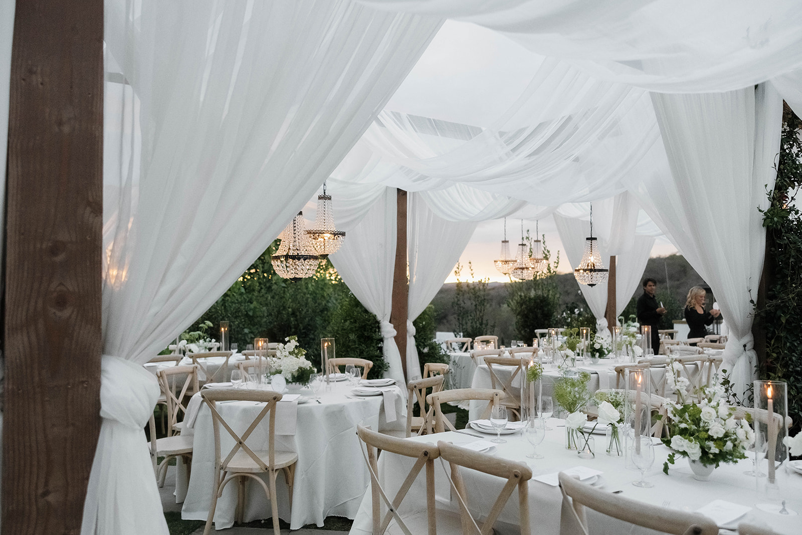 elegant outdoor wedding reception setup at jeune perche