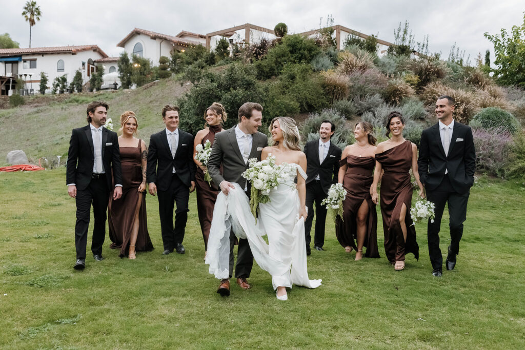 wedding couple and their wedding party at the california estate wedding at jeune perche