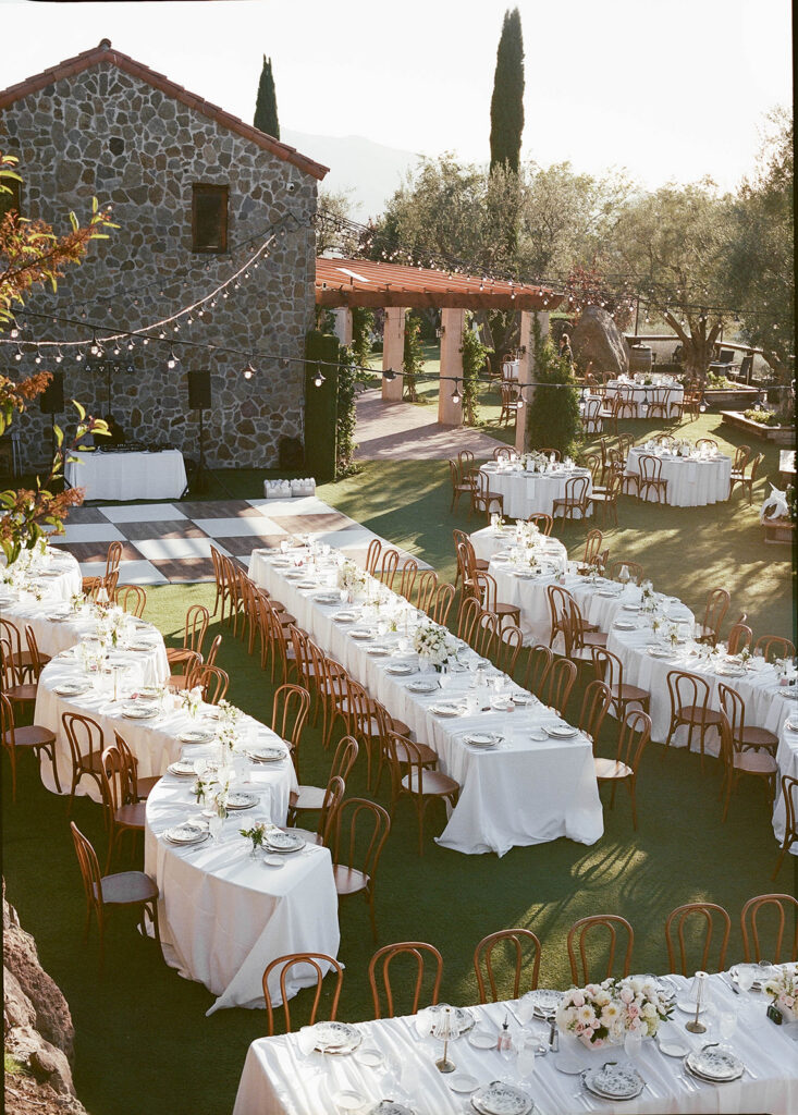 outdoor wedding reception at cielo farms